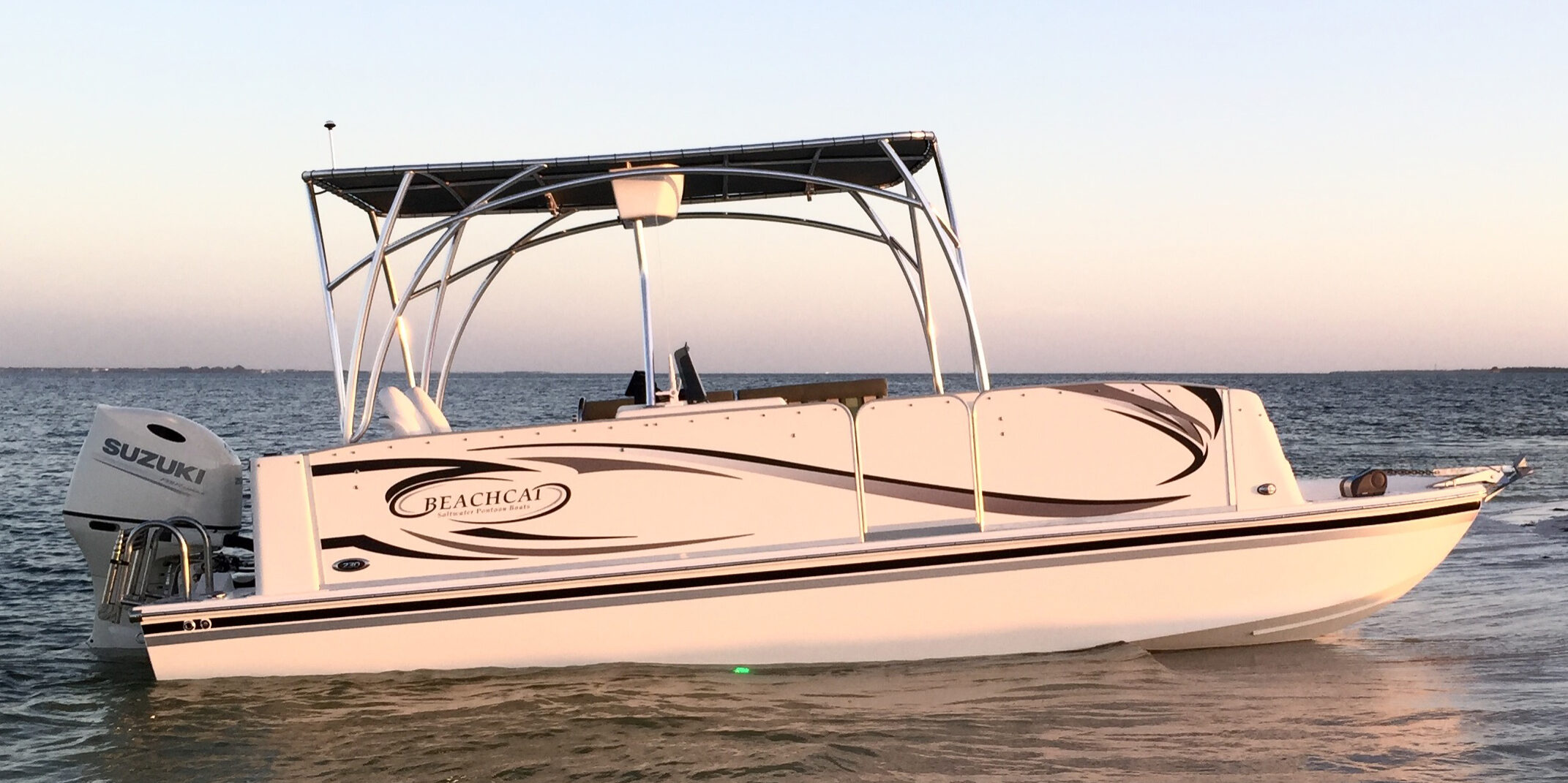 Fiberglass Series – Beachcat Saltwater Pontoon Boats